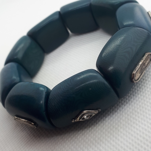 Chunky bracelet w/ Stirling silver accents. - Picture 7 of 7